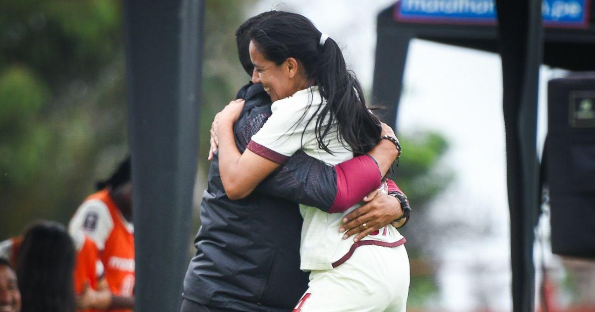 La 'U' goleó a Cantolao y se consolida como líder en la Liga Femenina