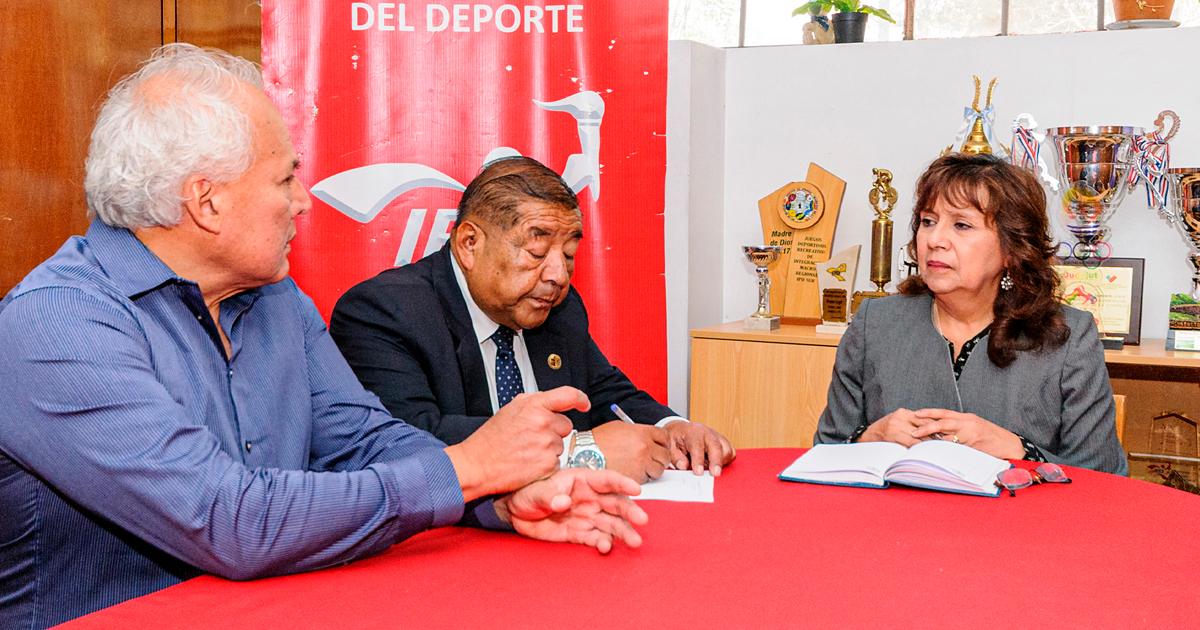 Cienciano e IPD de Cusco estrechan lazos para impulsar desarrollo deportivo en región cusqueña