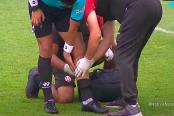 (VIDEO) Árbitro Jordi Espinoza tuvo que ser reemplazado porque se lesionó en pleno partido