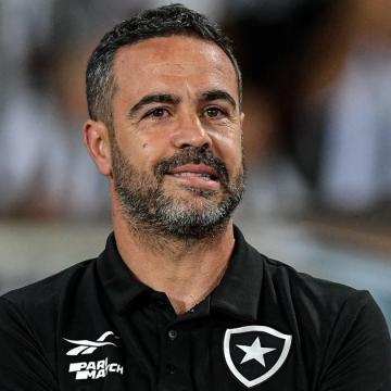 DT de Botafogo: "Ganamos con un buen desempeño, fuimos claramente superiores"