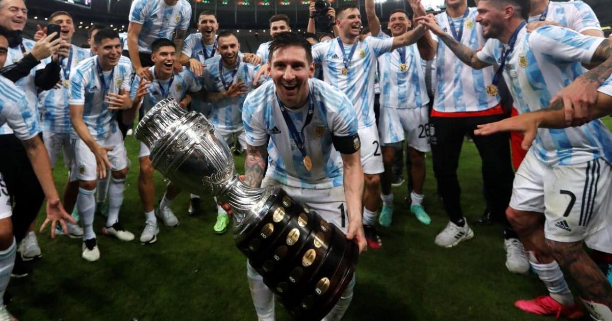 ¡Conmovedor! Lionel Messi fue recibido por todo lo alto por sus vecinos | VIDEO