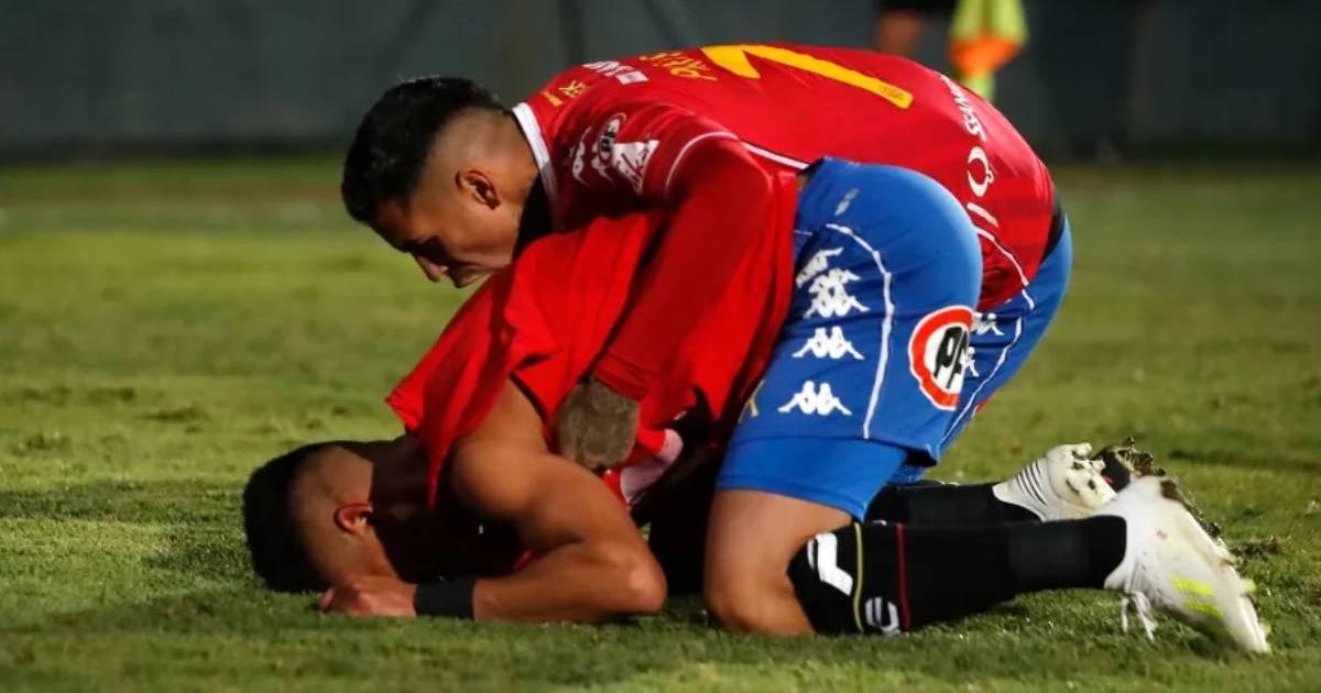 (VIDEO) Con golazo de Hurtado, Unión Española escaló a la cima en Chile
