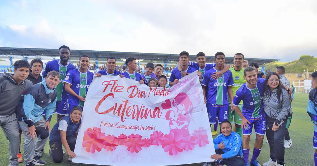 Comerciantes Unidos venció a Llacuabamba y acecha la punta de la Liga 2