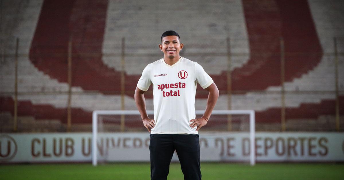 Se hizo oficial: 'Orejas' Flores es nuevo jugador de Universitario