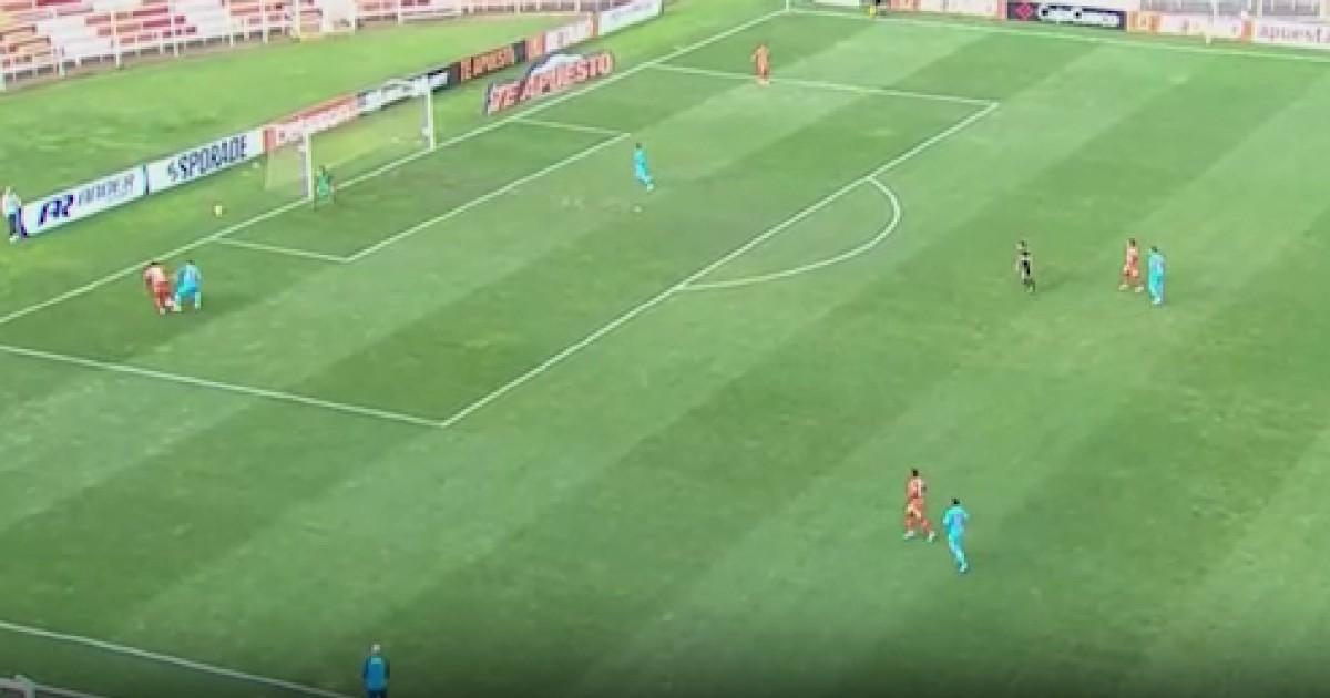 (VIDEO) Blooper de Ascues permitió gol de Garcilaso 
