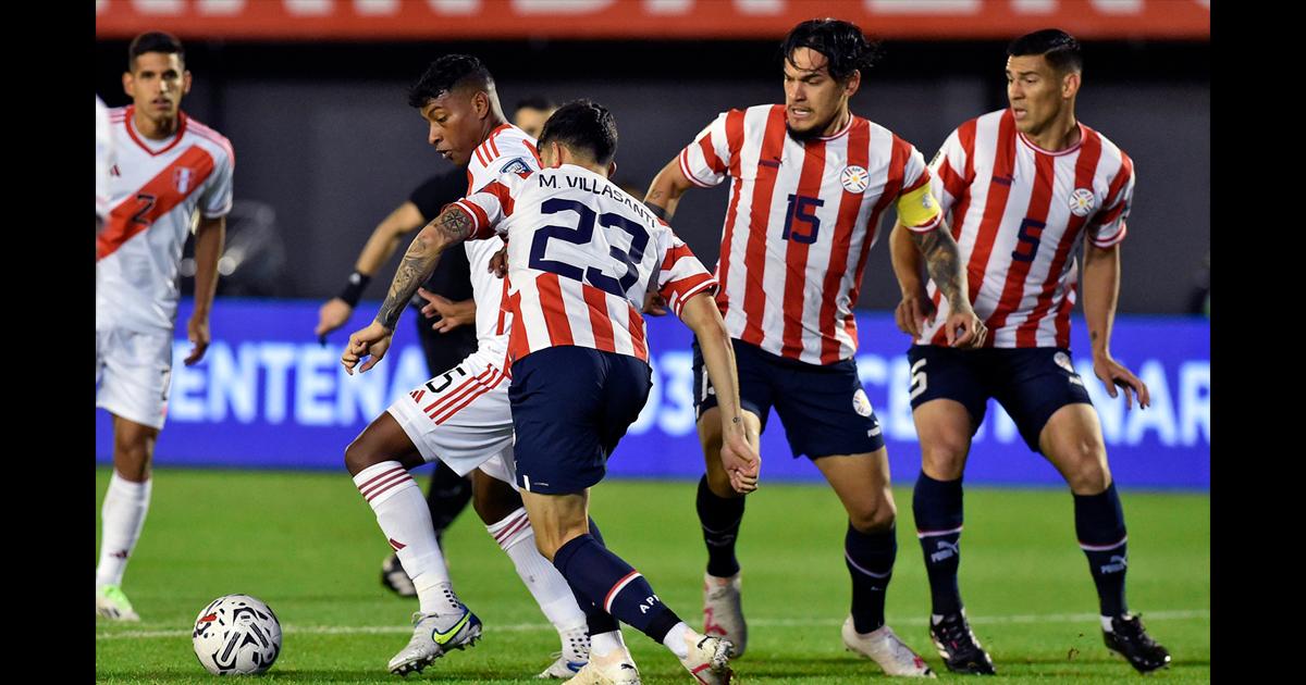 (FOTOS) ¡Punto y aparte! Con 10 jugadores, Selección peruana arrancó empate en Paraguay