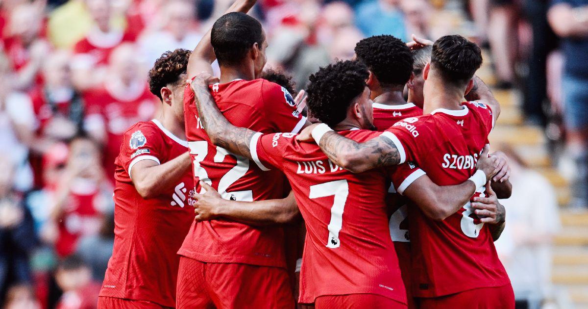 Liverpool goleó por 3-0 al Aston Villa