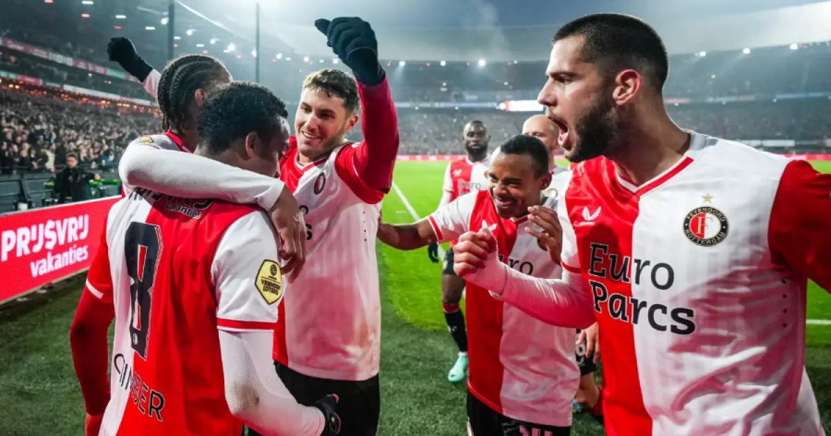 Sin López, Feyennord venció por la mínima diferencia a Az Alkmaar por la liga de Países Bajos