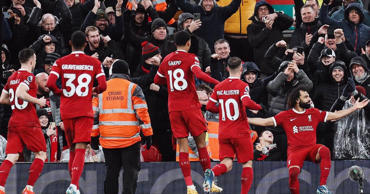 (VIDEO) Gran inicio de año: Liverpool venció al Newcastle y se afianzó en la cima de la Premier