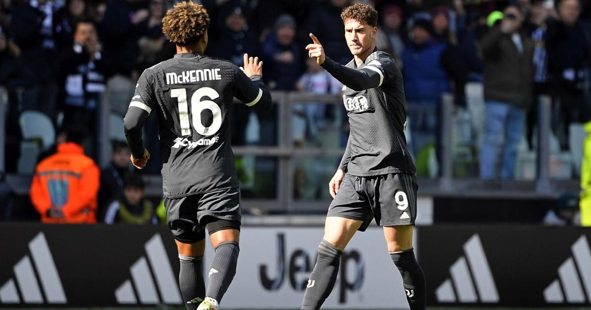 Juventus venció a Frosinone en los descuentos
