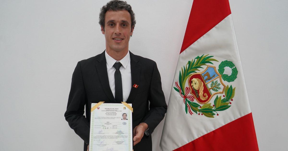 (VIDEO) Horacio Orzán obtuvo la nacionalidad peruana
