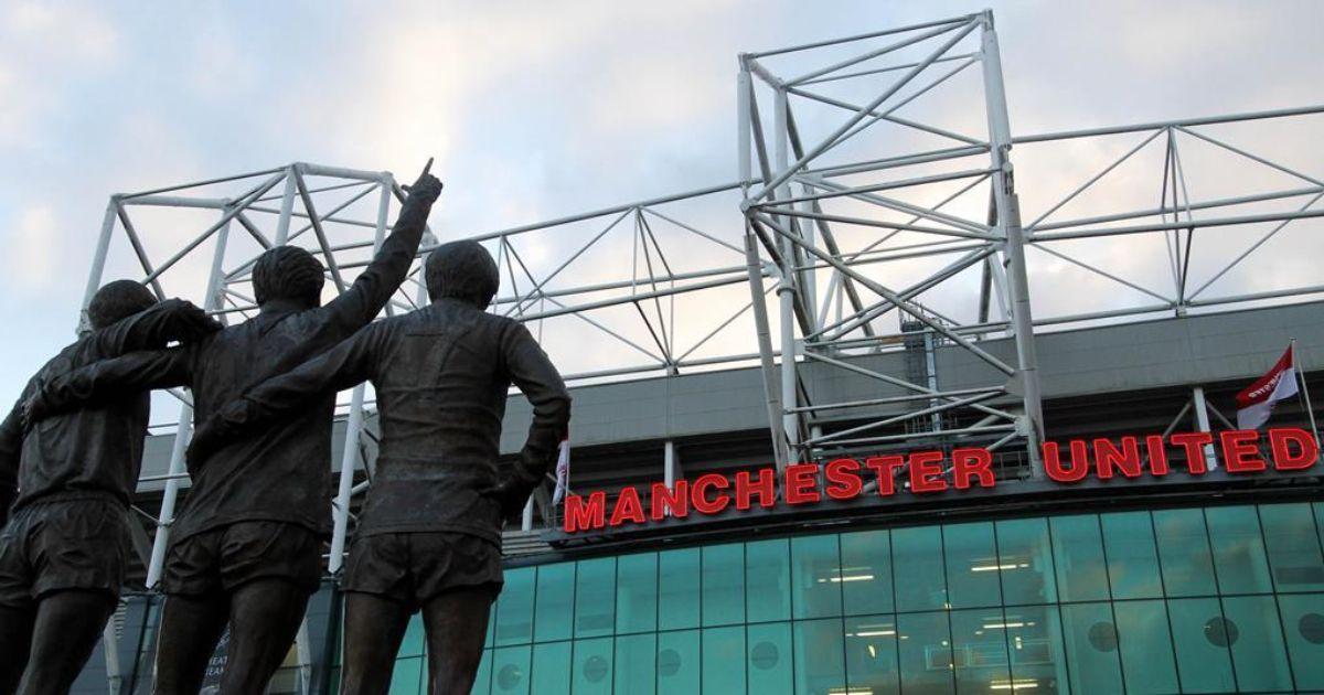 Manchester United podría construir un nuevo estadio