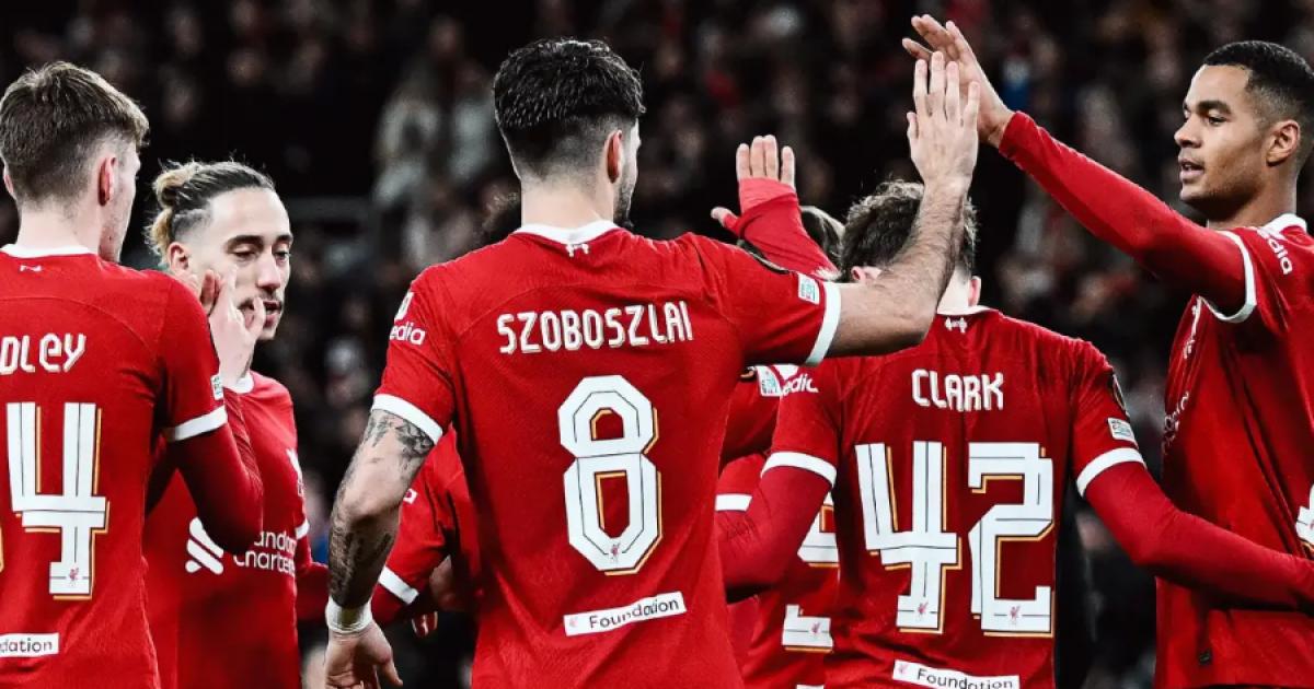 Liverpool goleó por 6-1 a Sparta Praga y clasificó a cuartos en la Europa League