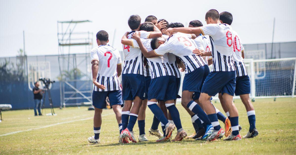 Alianza Lima tuvo buena fecha ante Universitario en el torneo Federación Copa Oro
