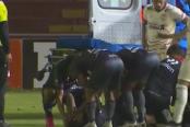 (VIDEO) Paolo Reyna sufrió dura lesión y tuvo que ser retirado en ambulancia